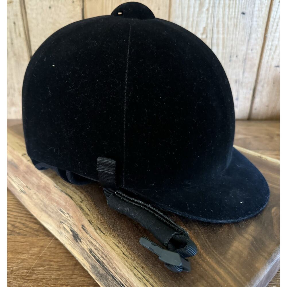 International Horse Riding Helmet Black Velvet SEI Pre-Owned Size 7 - Picture 2 of 16